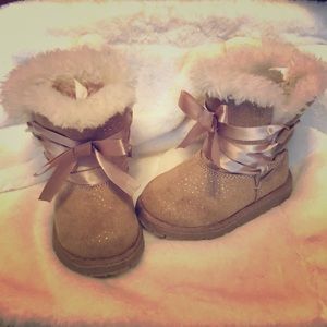 Girls Winter Fur Boots Size 5